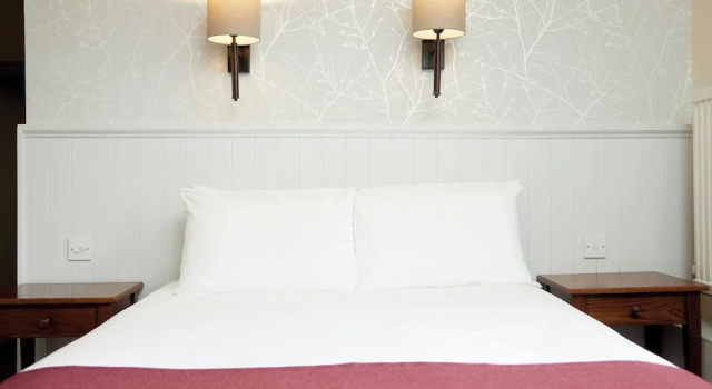 Номер Superior Lamb Hotel by Greene King Inns
