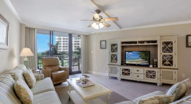 South Seas 3, 401 Marco Island Vacation Rental 2 Bedroom Condo by RedAwning, Забронировать Апартаменты/квартира Марко-Айленд штат Флорида