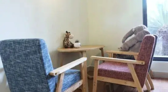 Aisi Homestay (Guangxi Normal University Yucai Campus)