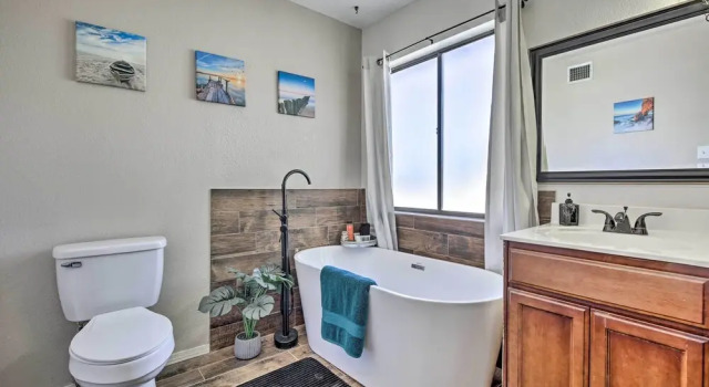 Коттедж Charming Santa Teresa Retreat w/ Backyard!