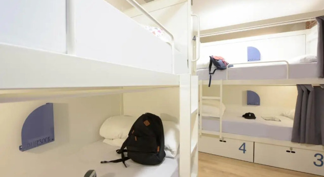 Кровать в общем номере (женский номер) Room Gran Vía