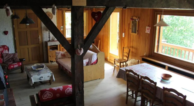 Chalet familial 5 chambres pour 8 personnes à Saint-Jean-de-Sixt - FR-1-459-160, Забронировать Шале Виллы Овернь-Рона-Альпы, Вилла
