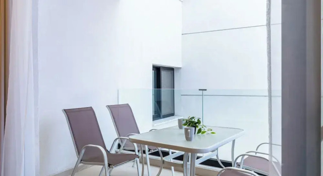 Номер Standard Jas Living - Chic Apts & Balconies in Larnaca