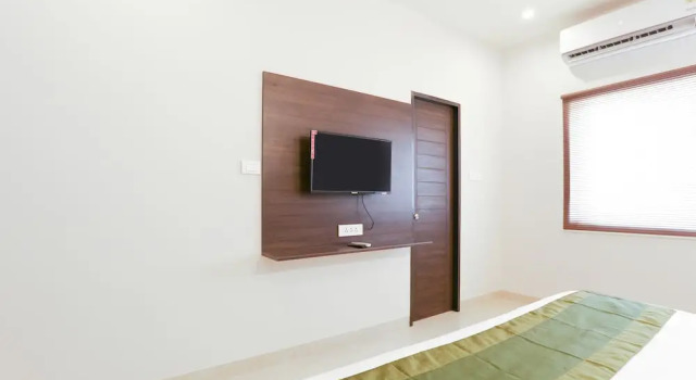 Номер Deluxe Treebo Hi Line Apartments Kalapatti