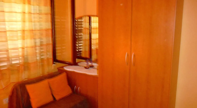 Apartment With one Bedroom in Prvić Luka, With Wonderful sea View, Furnished Terrace and Wifi - 1 m From the Beach
