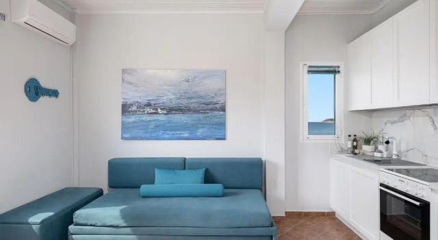 Апартаменты Elena Seafront Luxury Apartments