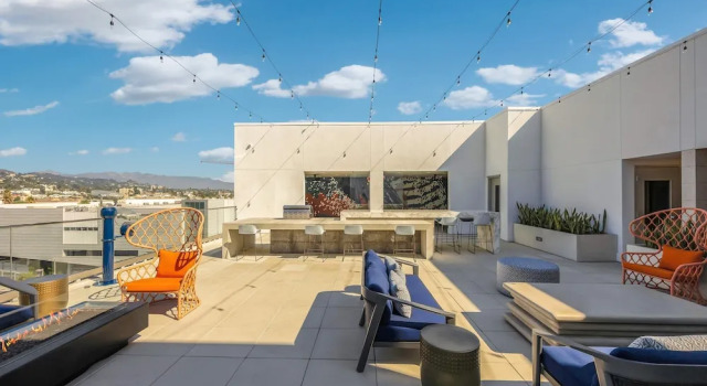 Luxury 3BR Hollywood Sign View by Oneluxstay