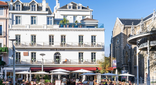 Hotel de lOcéan et restaurant - Coeur de ville, Забронировать Отель Отели Биарриц 3 звезды, рядом с Приход Нотр-Дам-дю-Роше - Церковь Св. Карла, 3*