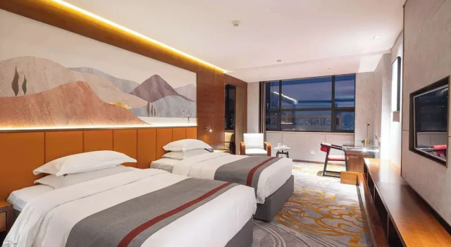 Двухместный номер Deluxe Ramada Encore by Wyndham Jingzhou Shashi