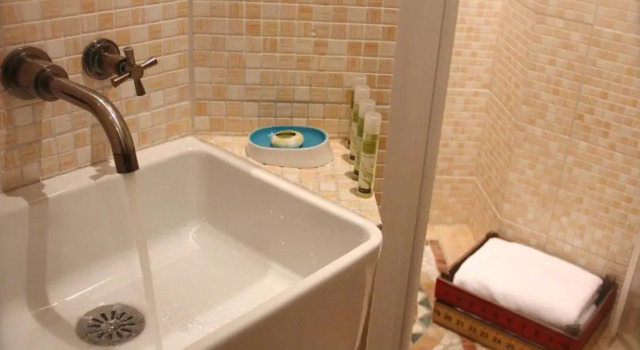 Двухместный номер Classic Mas des Romarins, The Originals Relais