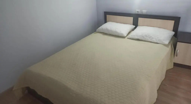 Apartamenty na Lakoba 13
