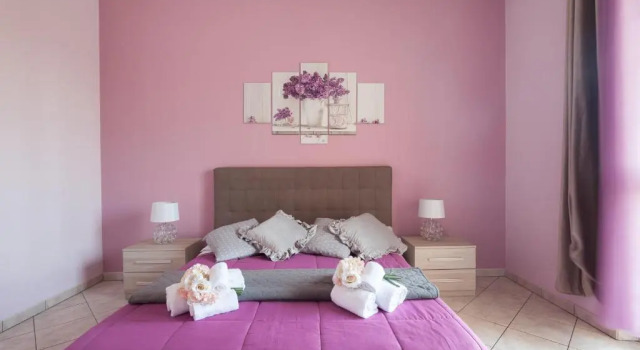 Casa Vacanze Giramondo, Забронировать Отель Отели в центре Фьюмичино, в центре
