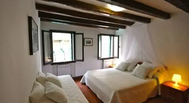 La Gondola Rossa, Забронировать Апартаменты/квартира Апартаменты Венеции, рядом с Собор Святого Марка, Апартаменты/квартира