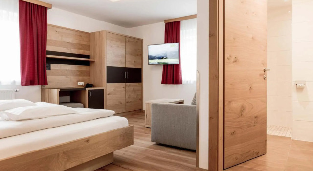 Apartements Zur Barbara, Rezerwuj Hotel Schladming Schladming - Dachstein, w pobliżu Planaibahn 2