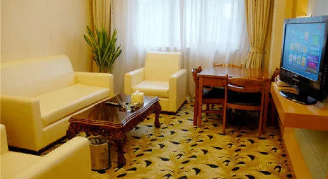 Xinyang Sunny Hotel, Book Hotel Xinyang Henan