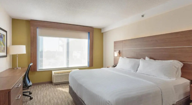 Двухместный номер Executive Holiday Inn Express & Suites - Belleville by IHG