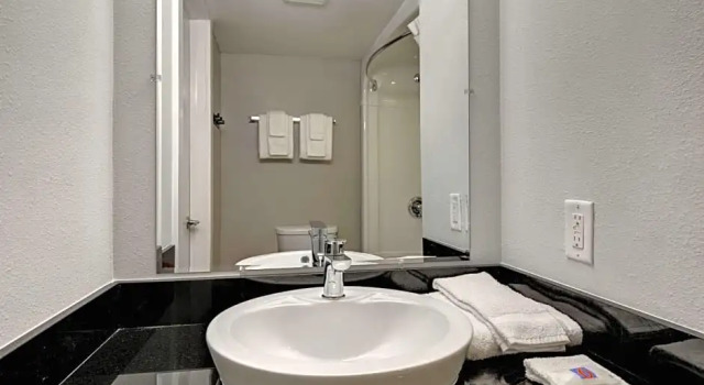 Номер Deluxe Studio 6 Extended Stay - Jacksonville, FL - Baymeadows