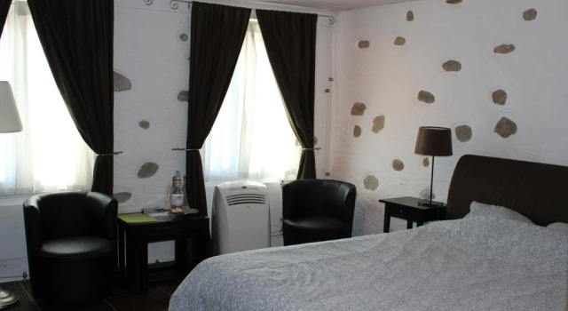 Bnb Bursins, Boek Bed and Breakfast Bursins 