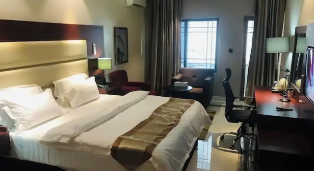 Daltons Hotels and Resort, Book Resort Resort Hotels in Bwari, Resort