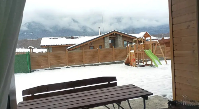 Шале Deluxe Villa Letizia & Raphael w Jacuzzi near Pirin Golf Resort