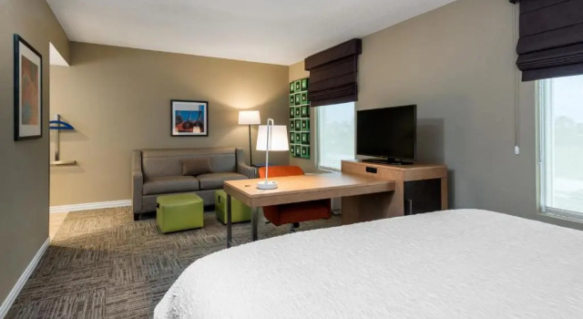 Студия Hampton Inn & Suites West Melbourne-Palm Bay Road
