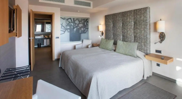 Полулюкс Lopesan Baobab Resort