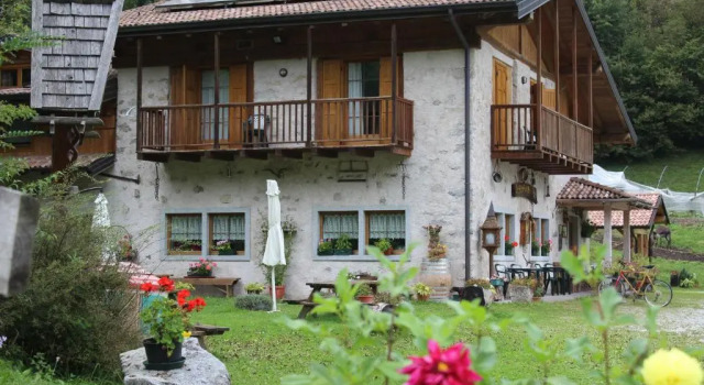 Agriturismo al Marter, Забронировать Отель Ледро Valle di Ledro