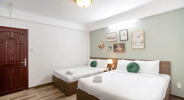 Трёхместный номер Deluxe SAZI BEN THANH Hotel HCM