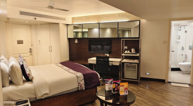 Клубный номер Deluxe Regenta Place Bangalore, Cunningham Road
