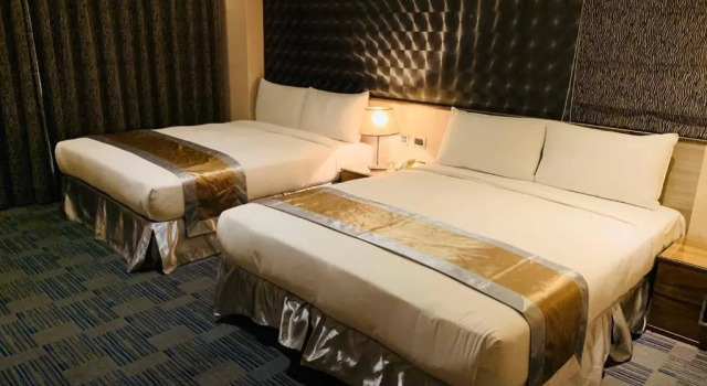 Четырёхместный номер Standard Kaishen Sinsu Hotel