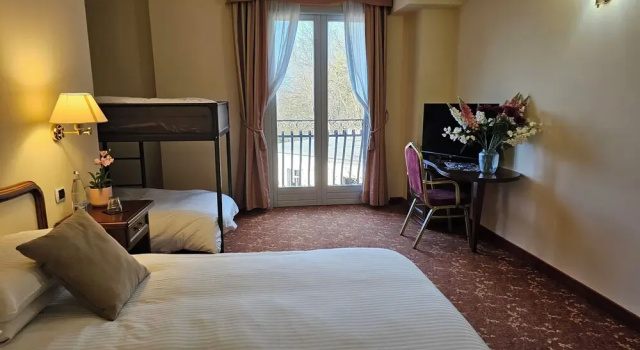 Четырёхместный семейный номер Standard Hotel Funicolare