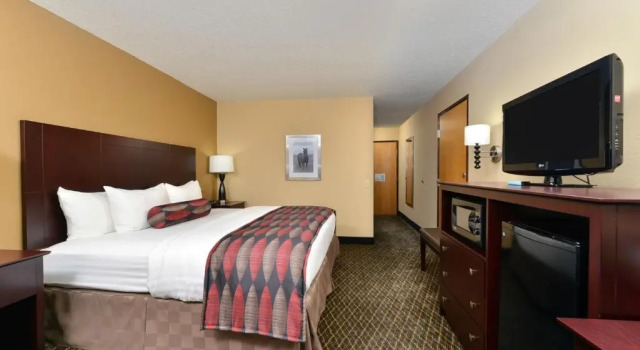 Номер Standard Baymont Inn & suites by Wyndham Ardmore I-35