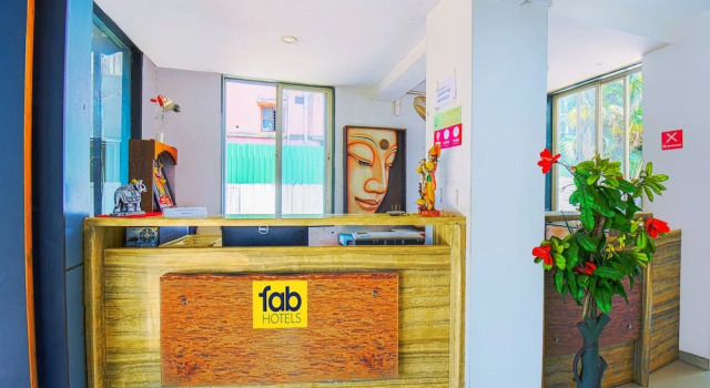 Fabhotel Saiba Residency, Забронировать Отель Отели штата Махараштры 3 звезды, 3*
