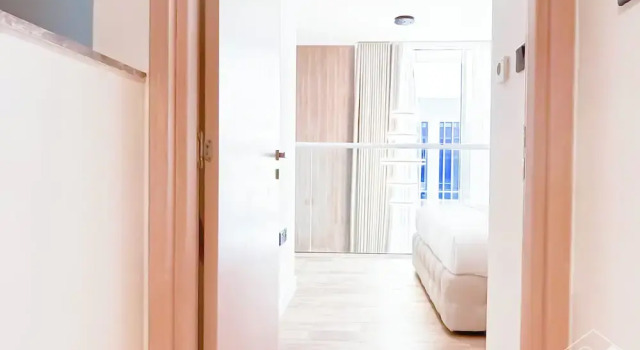 Luxury 1-br Villa in Rukan: Dubai Skyline Views!, Book Villa Dubai Dubai Emirate