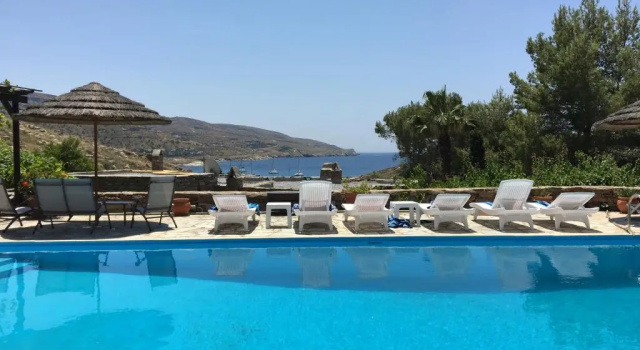 Вилла Villa Tereza, 2' walk from Koundouros beach and gorgeous pool!
