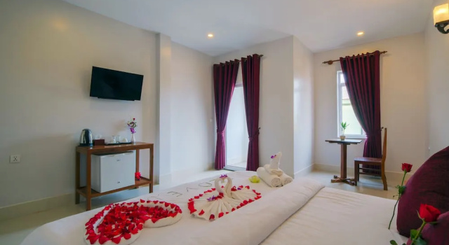 Двухместный номер Deluxe Lilly Holiday Hotel