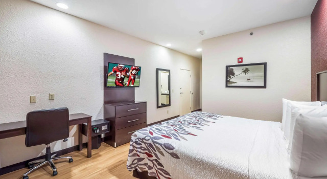 Двухместный номер Standard Red Roof Inn Ocala