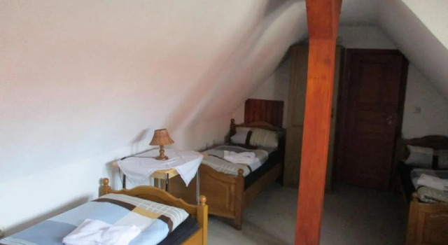 Ferienappartement Erfurter Kreuz, Prenota Hotel Kirchheim 