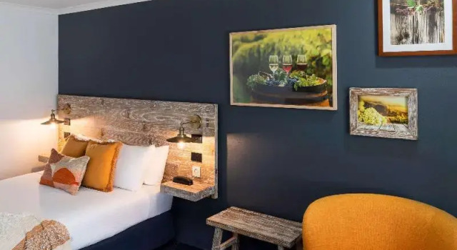 Номер Superior ibis Styles Orange