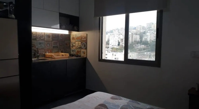 Fully Furnished and Equipped Studio in Dbayeh With Perfect Location, Buchen Sie Hotel Hotels in Dbayeh mit Parkplatz, Parkplätze