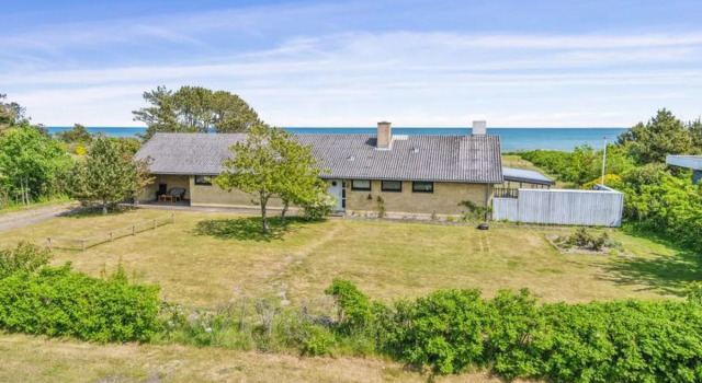 "Kalist" - 50m from the sea in NE Jutland, Rezervovat Hotel Saeby 