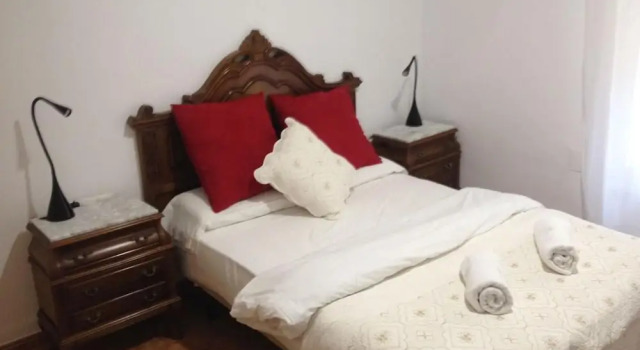 San José Guest House, Забронировать Гостевой дом Недорогие отели Гранады, рядом с Театр «Дом фламенко», недорого