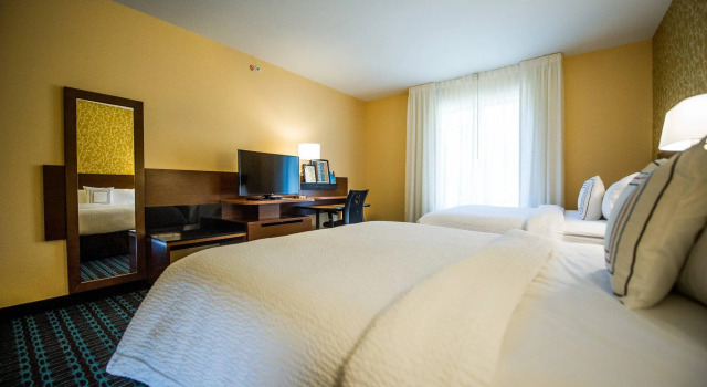 Двухместный номер Standard Fairfield by Marriott Cambridge