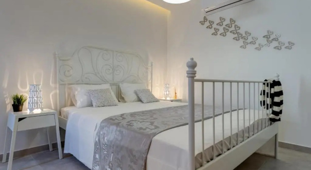Студия House Riva
