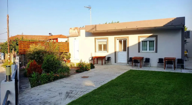 Апартаменты с видом на сад Repanidi Apartments