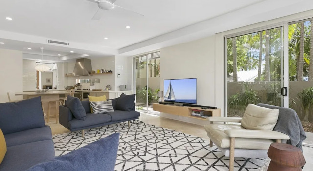 First Class Luxurious Apartment On Noosa River Unit 1 Wai Cocos 215 Gympie Terrace, Prenota Appartamento Hotel a Queensland con piscina, Piscina