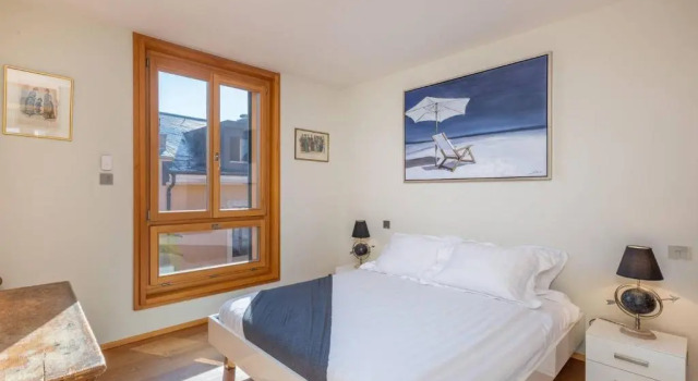 2BD Modern Apartment in Geneva Center with Rooftop by GuestLee, Забронировать Апартаменты/квартира Апартаменты Женевы, рядом с Женевская ратуша, Апартаменты/квартира