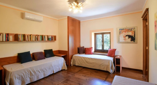 Nice Home in Montalto Uffugo With Outdoor Swimming Pool, Wifi and 5 Bedrooms, Reserva ahora Hotel Montalto Uffugo Calabria