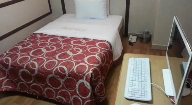 Dongnimmun Motel, Забронировать Мотель Сеул Южная Корея, рядом с Женский университет Пэвха