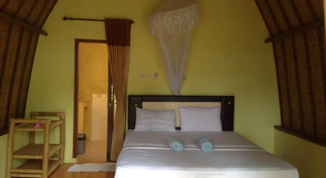 Bollata Beach House, Book Hotel Hotels in Lombok with Parking, Parking